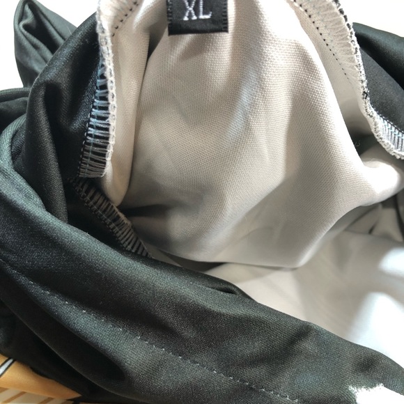 NWOT Star Wars Hoodie with kangaroo pocket M - Picture 5 of 8